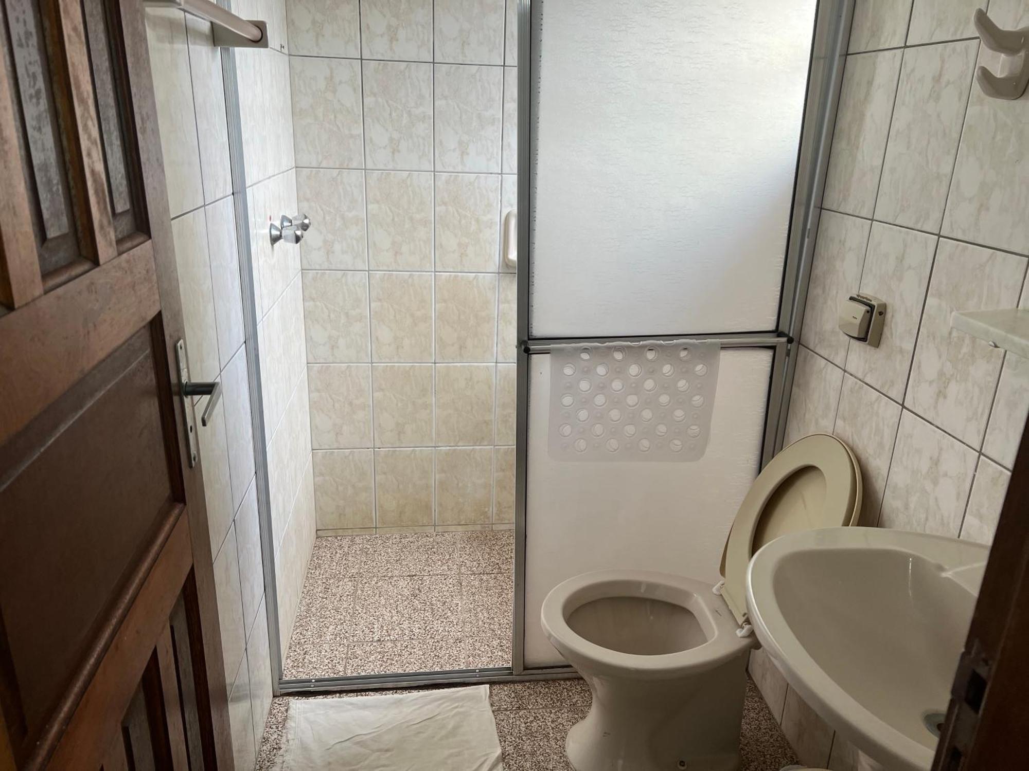 Aptos Familia Com Ar Condicionado Ubatuba Praia Pereque Acu Apartment